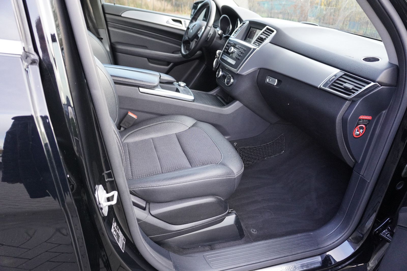 Fahrzeugabbildung Mercedes-Benz ML 250 CDI BlueTec