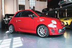 Fahrzeugabbildung Abarth 695 Tributo Ferrari *NR. 1016 / CARBON / SABELT*