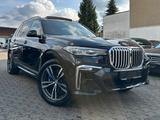 BMW X7 30d *M-SPORT*MASSAGE-AHK-7SITZER-SITZLÜFTUNG- - gebrauchte BMW X7 aus dem Jahr 2019