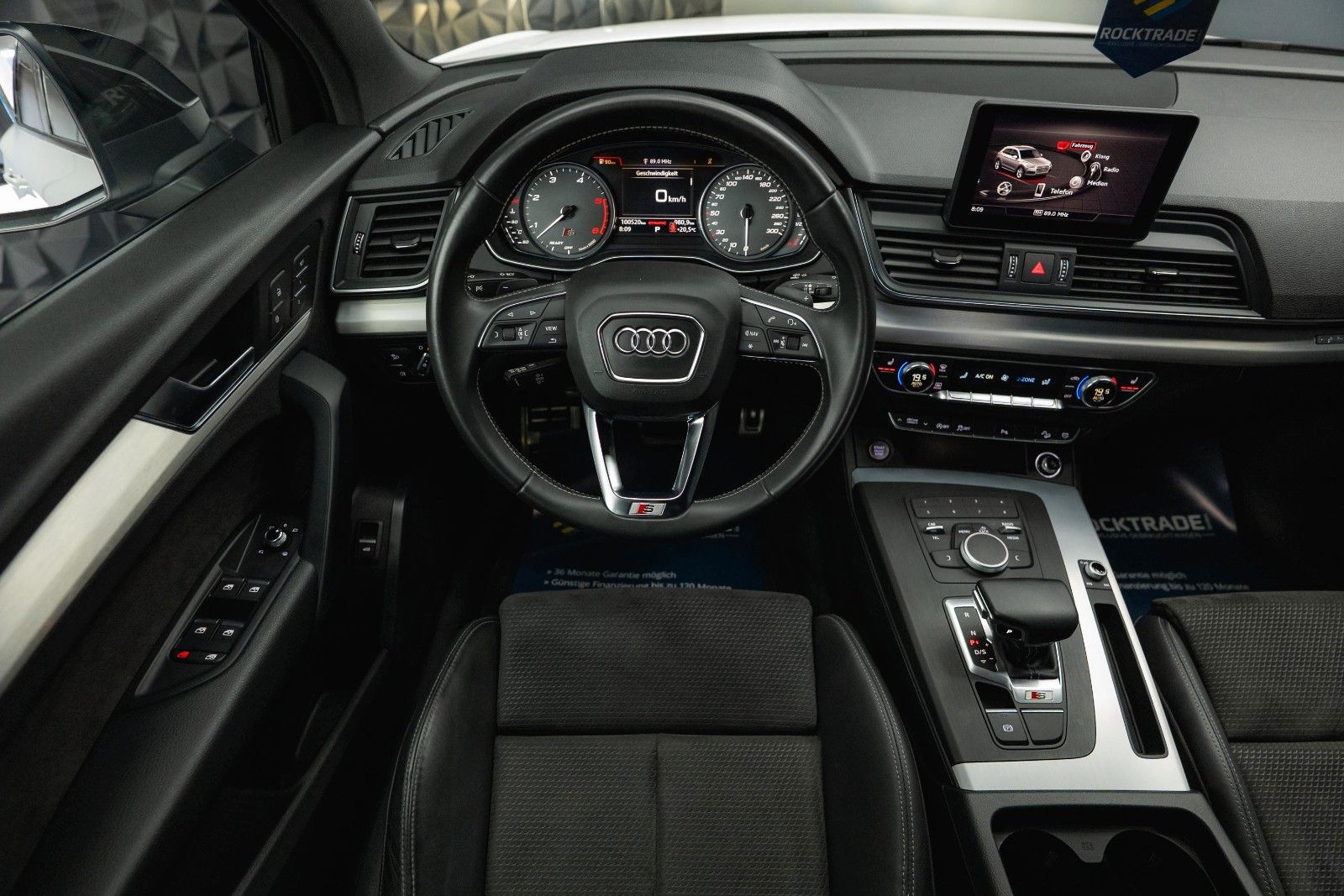 Fahrzeugabbildung Audi SQ5 3.0 TDI quattro Optik-Paket Schwarz *LED*19%
