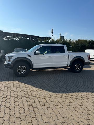 Ford F 150 Raptor LED,Pano,Rollo,AHK