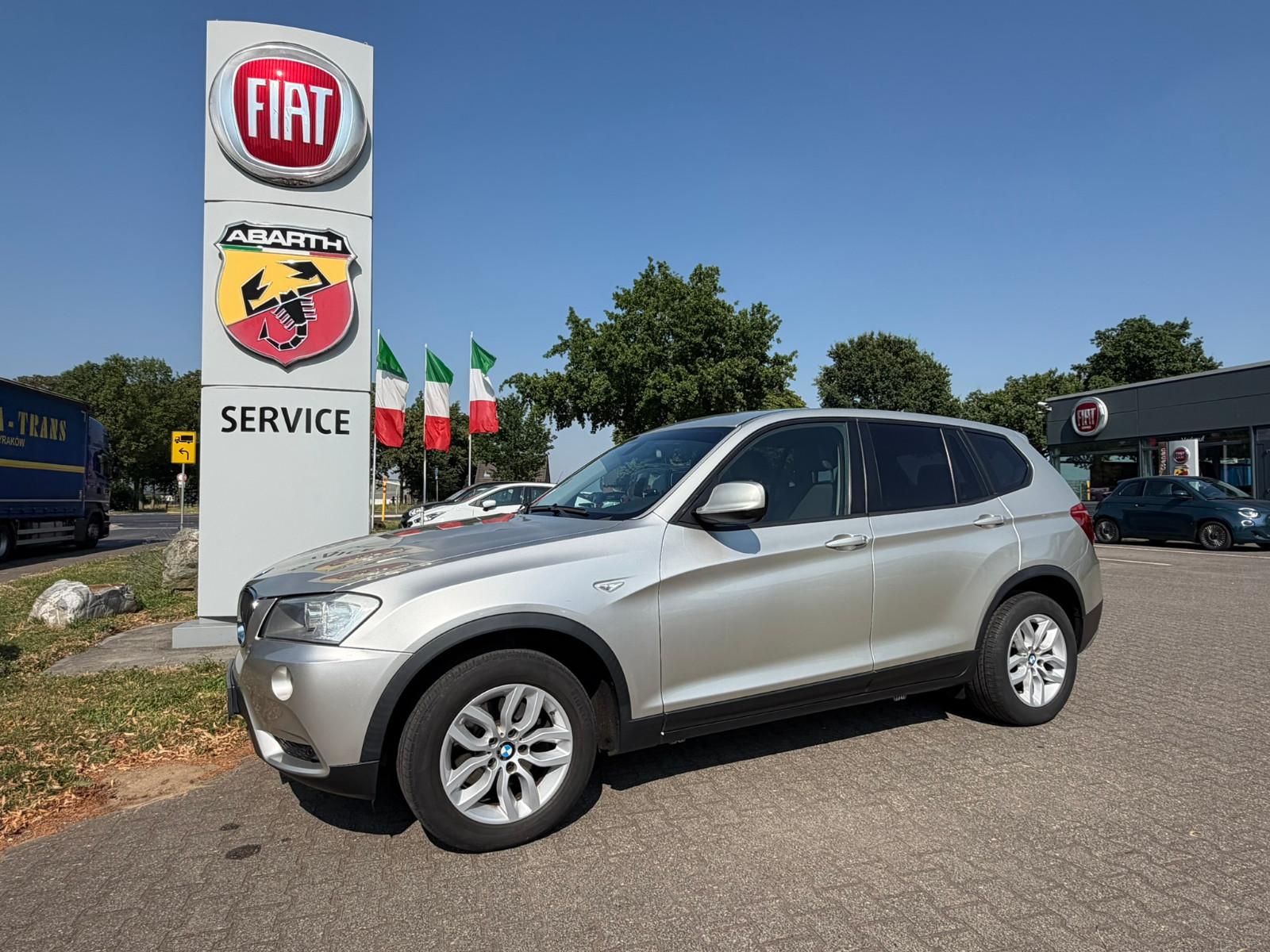 BMW X3 xDrive 20d AHK Sportsitze 8fach usw