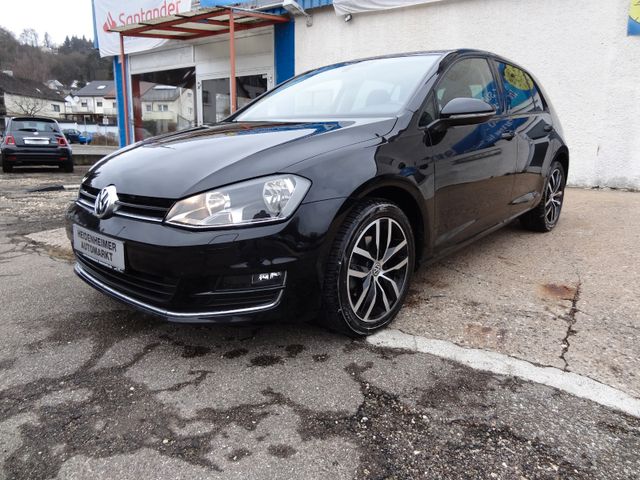 Fahrzeugabbildung Volkswagen Golf VII Lim. Allstar/ 2.Hd/SitzH/Navi/PDC/Tempo