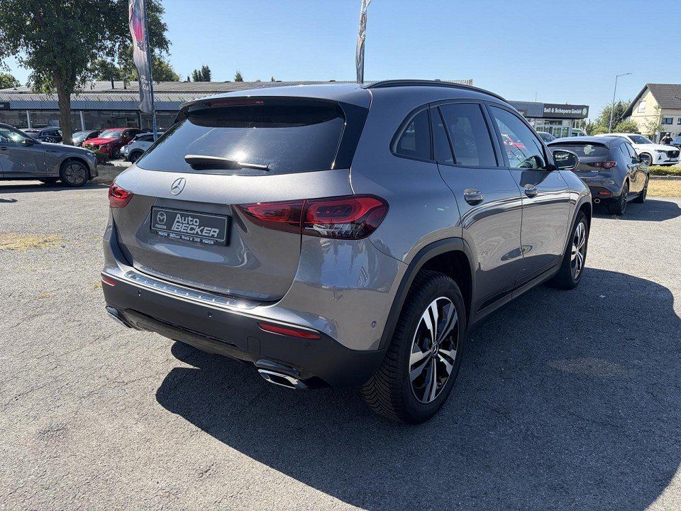 Mercedes-Benz GLA (BM 247)(02.2020->) GLA 180 (247.784) foto 5