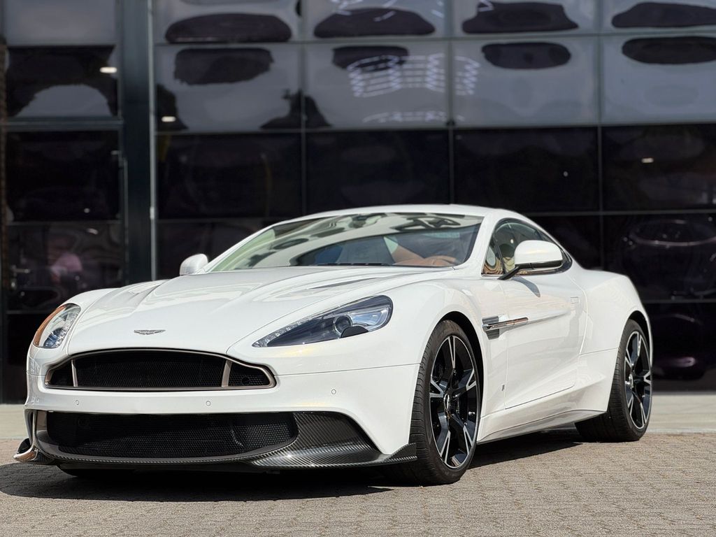 Image of Aston Martin Vanquish
