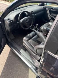 صورة مصغرة 11 لـ 2002 AUDI S3