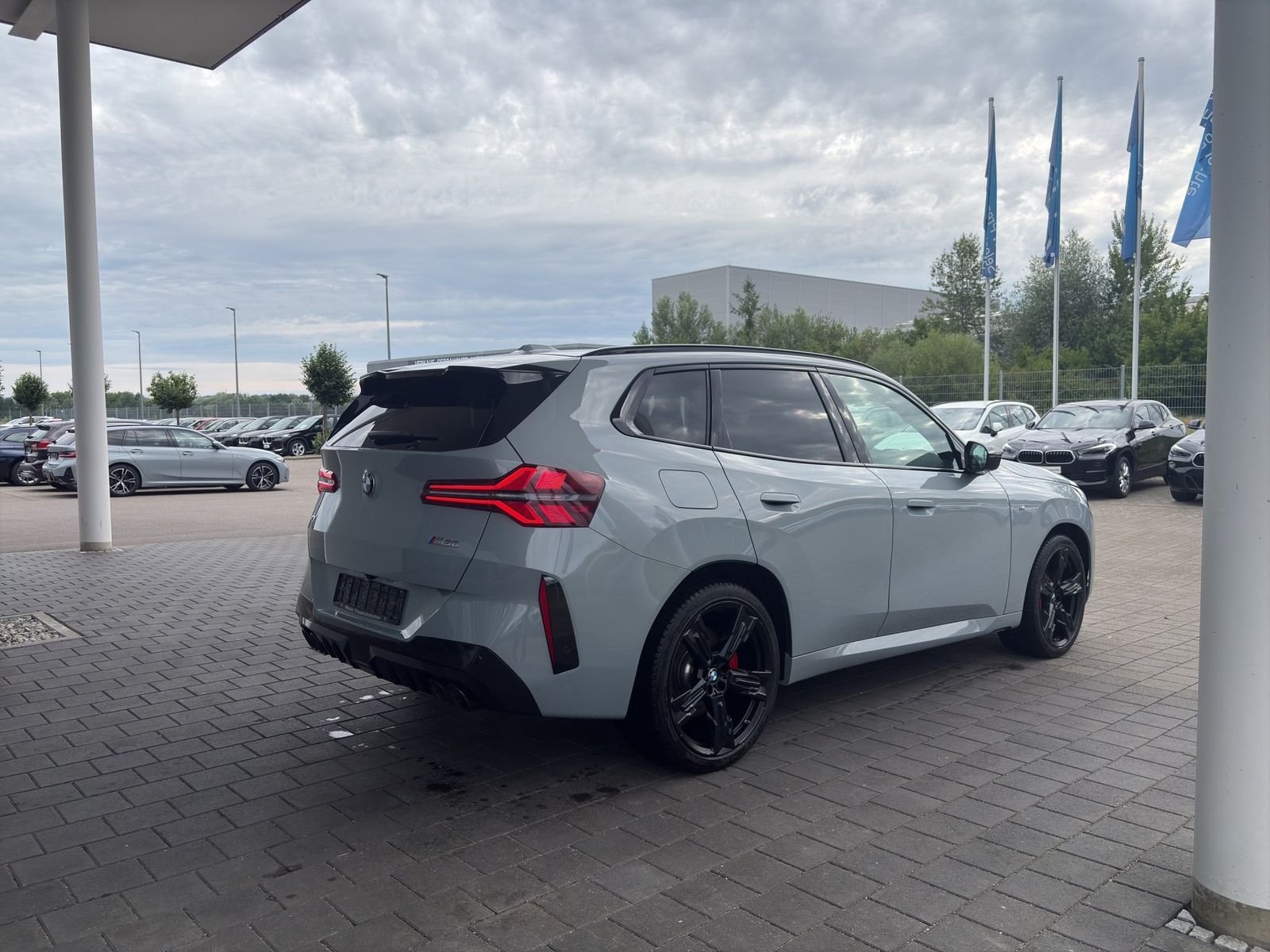 BMW X3 M50 xDrive M SportPro AHK Standhei. Sitzklima foto 6