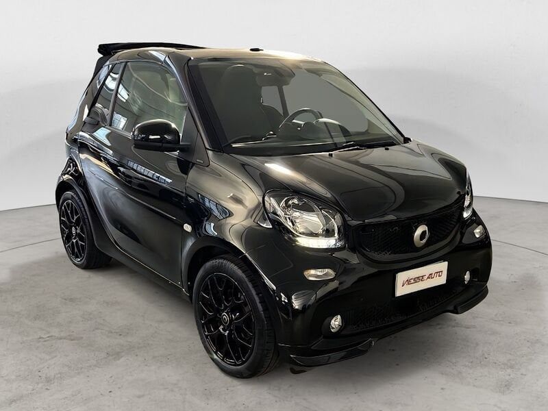 Smart smart fortwo cabrio 90 0.9 66kW TURBO cabrio imagem 3