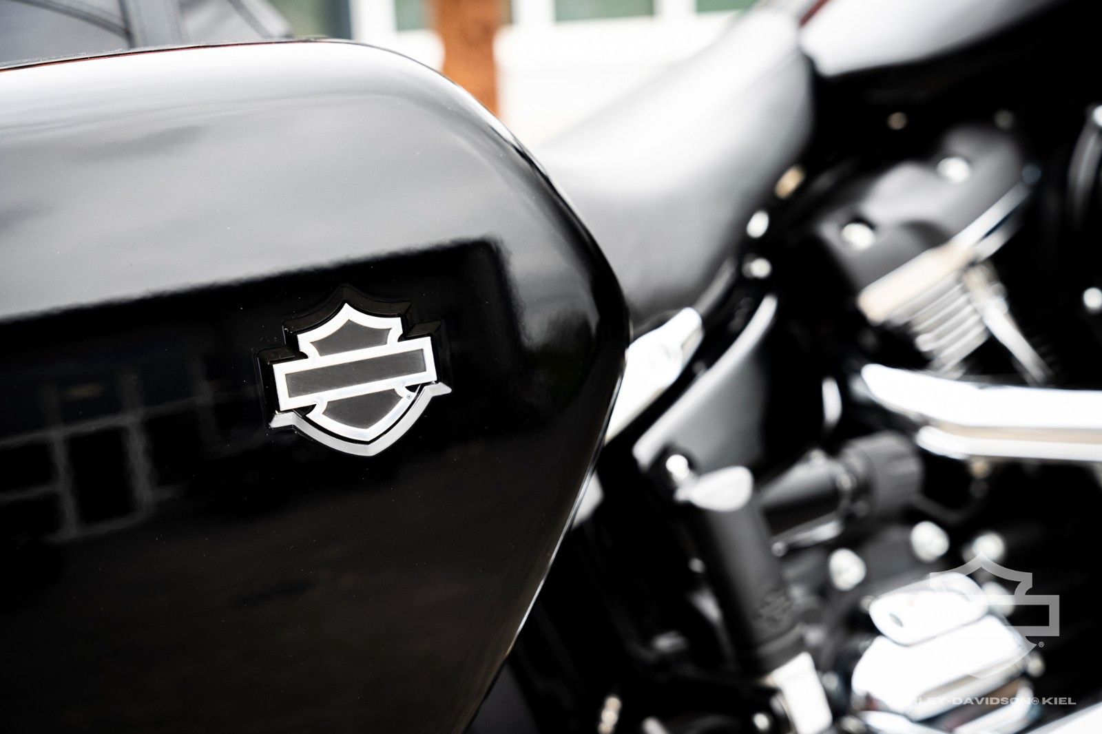 Fahrzeugabbildung Harley-Davidson FLSB SPORT GLIDE 107 -Jekill & Hyde -Sturzbügel