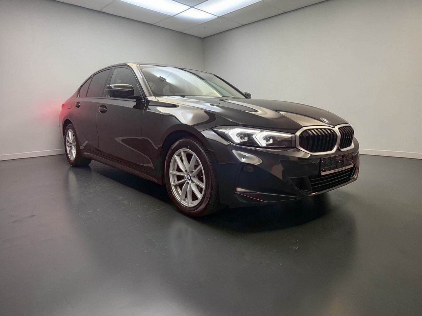 BMW 320d Limo xDrive Shadow-Line AHK*WIDE*LED*CARPLA foto 3