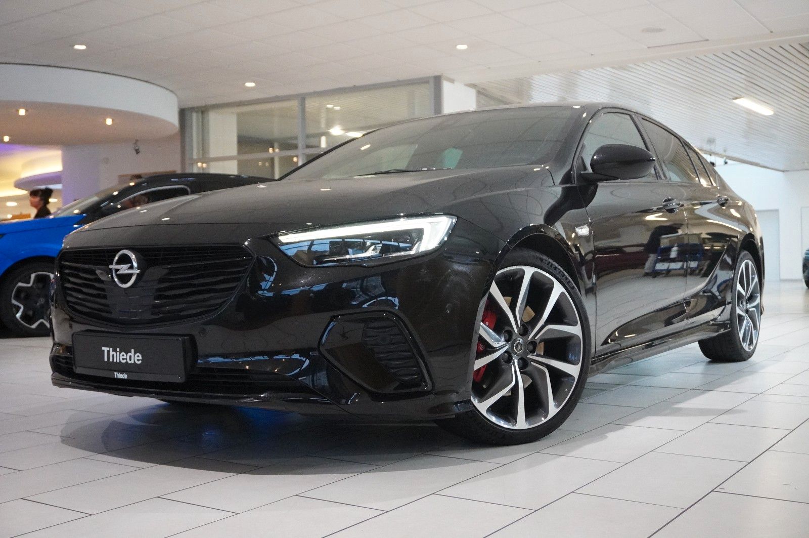 Fahrzeugabbildung Opel Insignia B GS GSi 4x4 PERFORMANCE/20"ALU/MASSAGE
