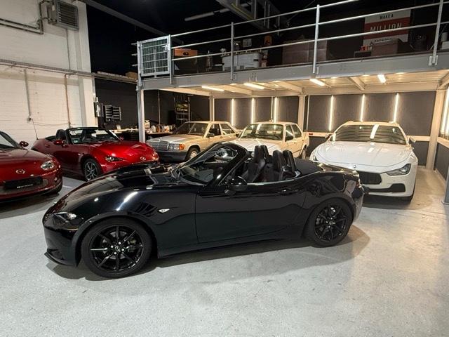 Mazda MX-5 Sports-Line/2.0L/Recaro