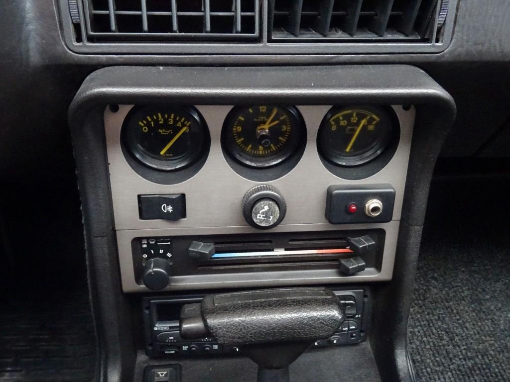 Porsche 944 2.5l Targa Automatik 1982 H-Zulassung