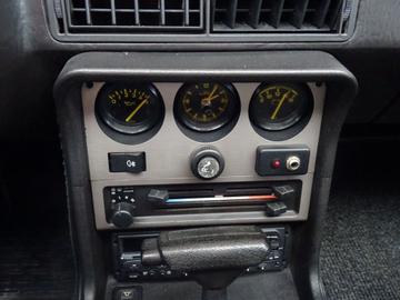 صورة مصغرة 13 لـ 1982 Porsche 944