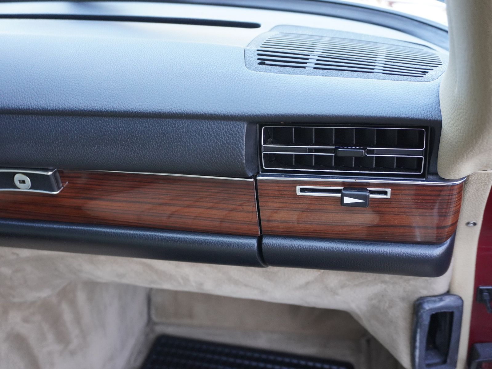 Fahrzeugabbildung Mercedes-Benz 280 SE W 116 *50 TKM*