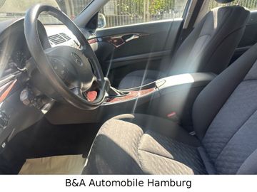 Mercedes E 240 - 9