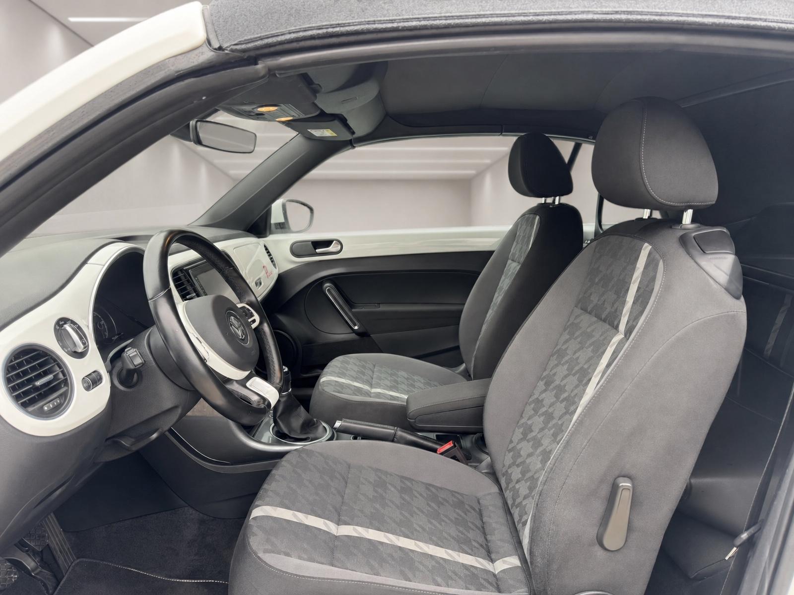 Volkswagen Beetle Cabriolet Design*Touchscreen*Navigation*