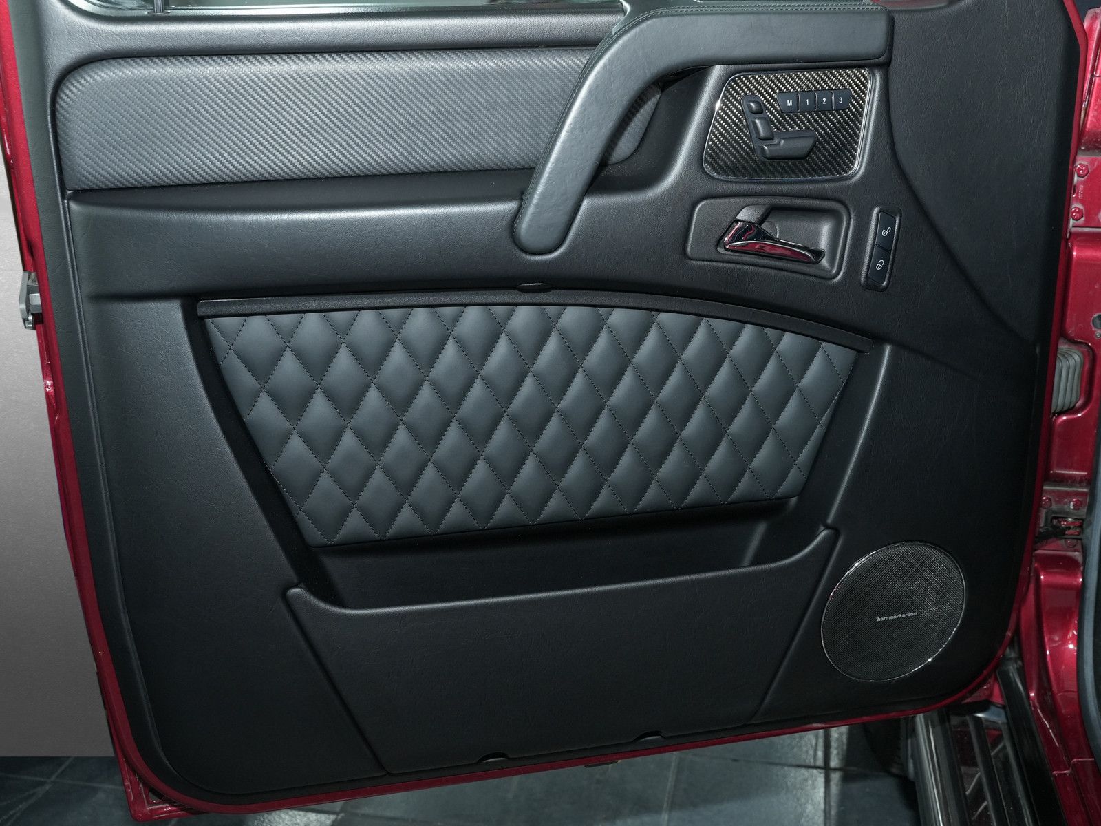 Fahrzeugabbildung Mercedes-Benz G 65 AMG - Fond Entertainment | Standheizung