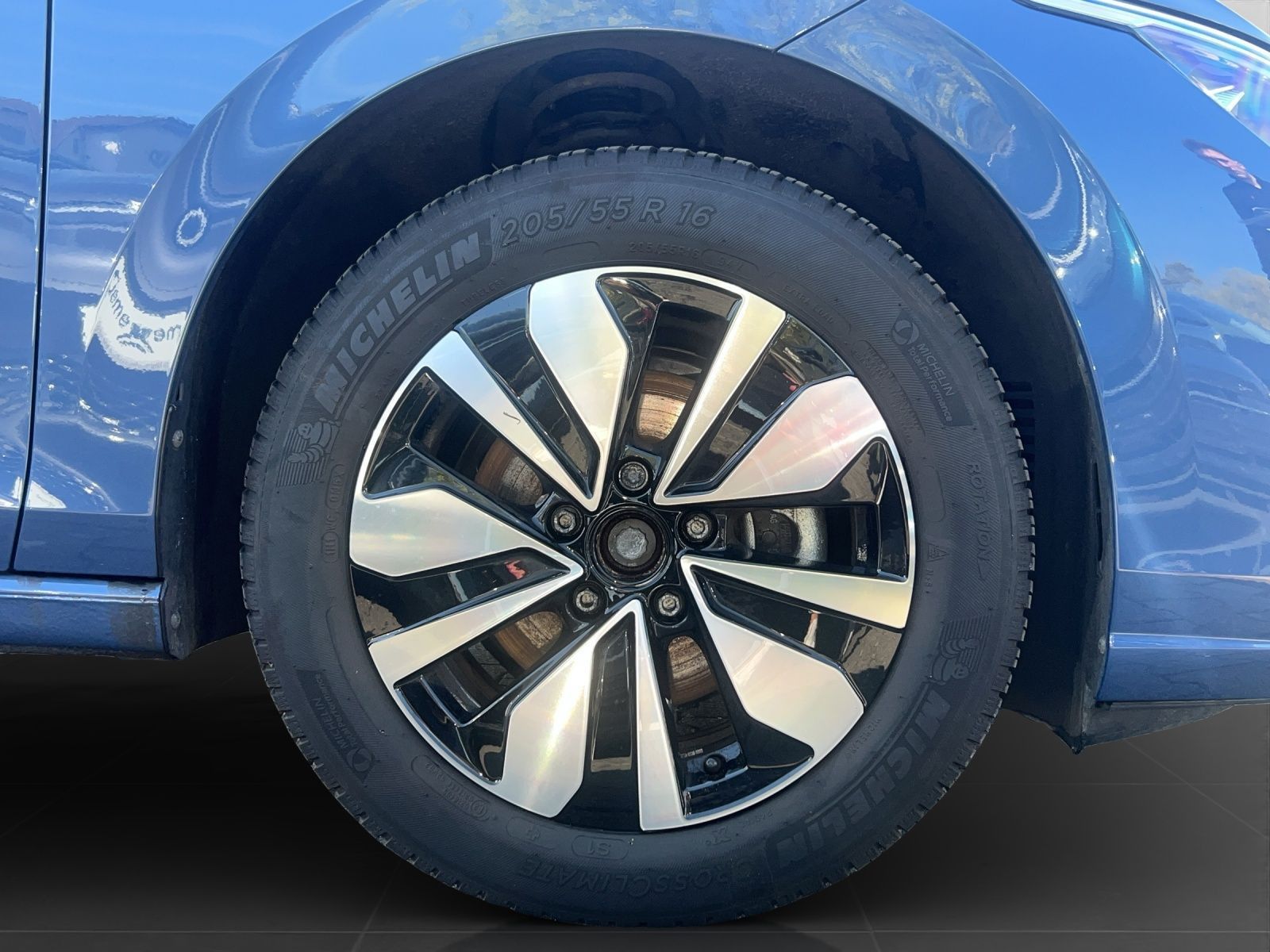 Volkswagen Golf - Bild 7