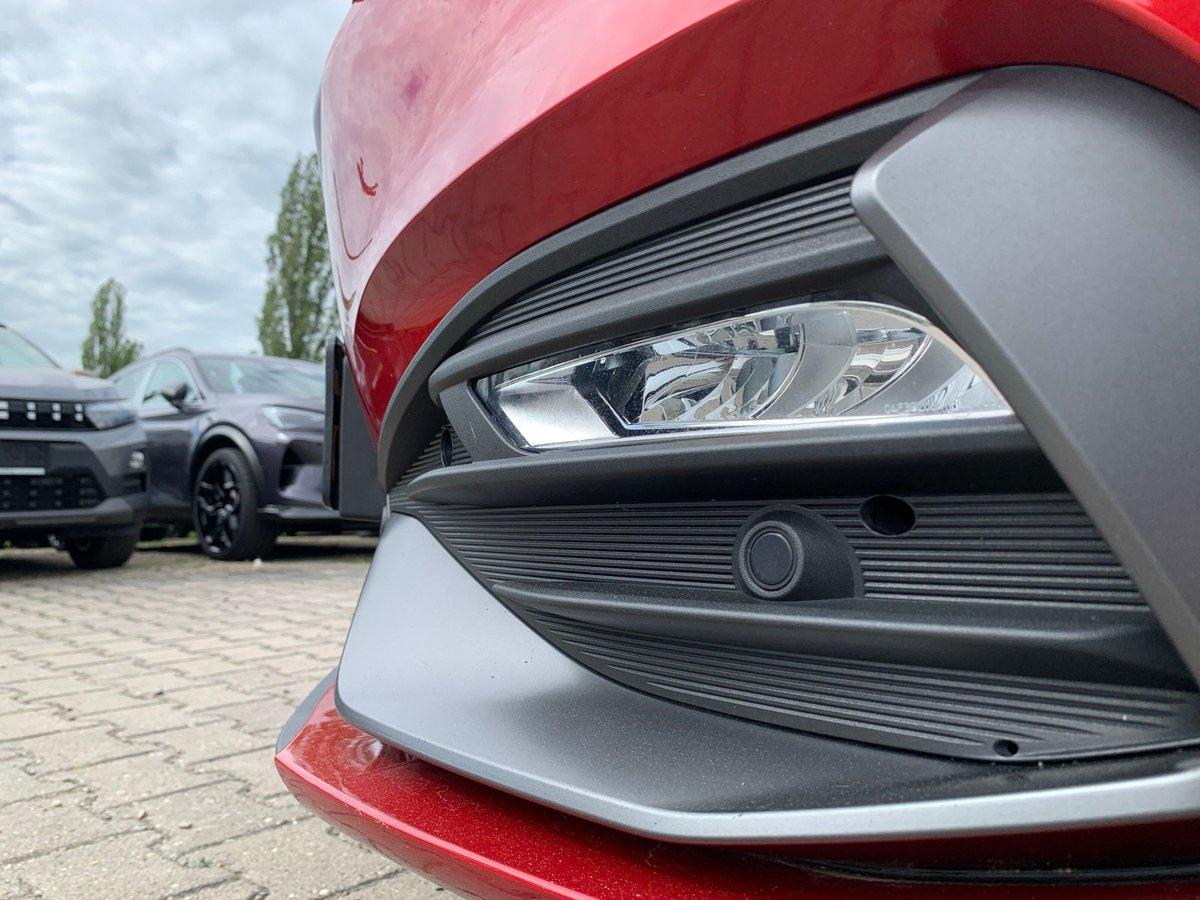 Seat Leon FR 1.5 TSI PANO+SHZ+PDC+FULL-LINK+LED+ACC