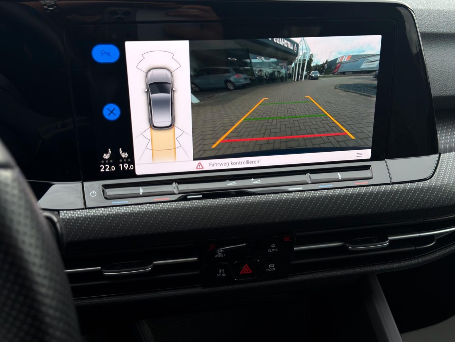 Volkswagen Golf VIII 1.5TSI R-Line LED Panorama Navi Kamera, миниатюра 16