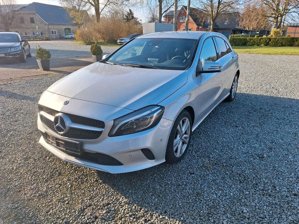 Image of Mercedes-Benz A 200