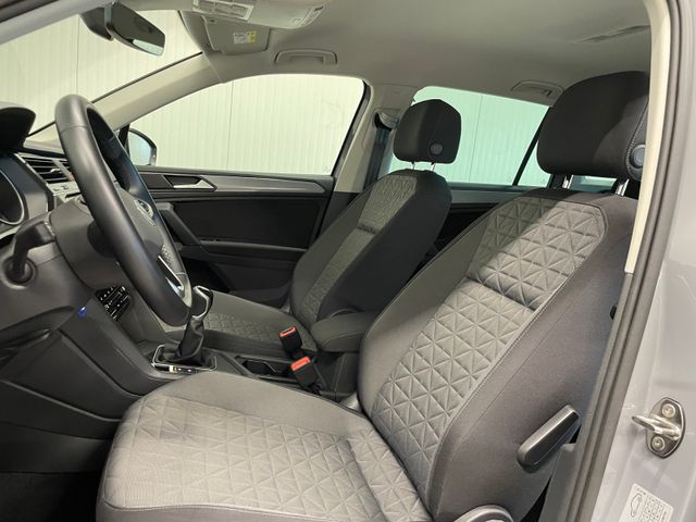 Tiguan Life 1.5 TSI AHK NAVI IQ.LIGHT RFK