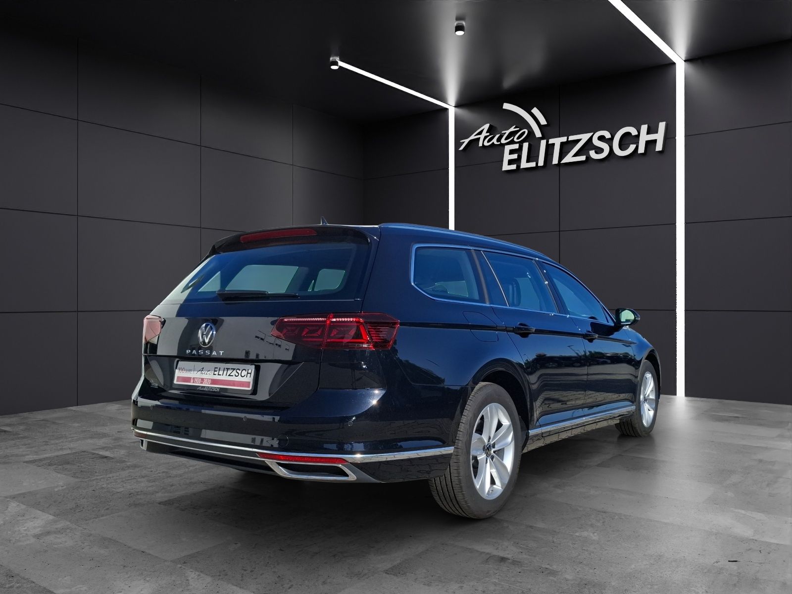 Fahrzeugabbildung Volkswagen Passat Variant TDI Elegance DSG STH Matrix AHK N