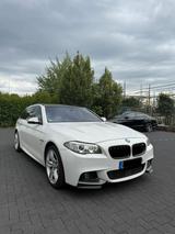 BMW 525d xDrive M-PAKET NACHTSICHT SOFTCLO... - BMW 525 in Bochum