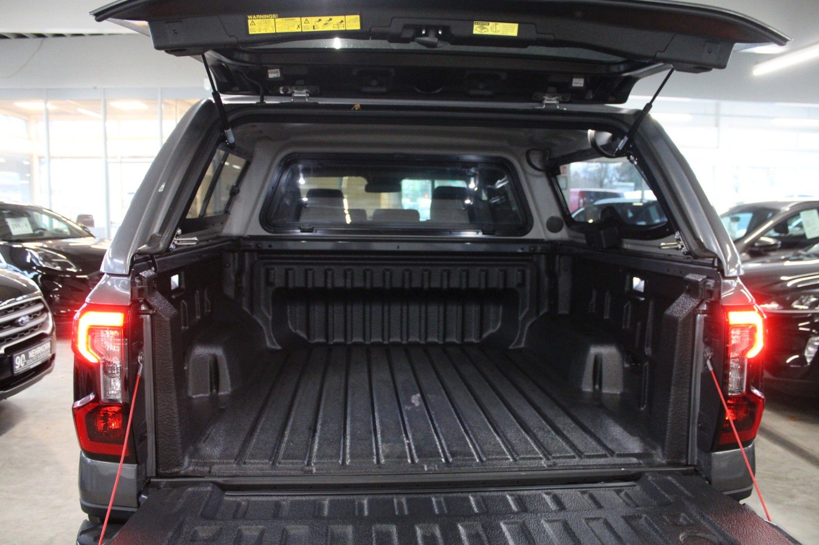 Fahrzeugabbildung Ford Ranger Wildtrak Automatik AHK STANDH. HARDTOP