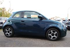 Fahrzeugabbildung Fiat 500e Action*AppConnect!*DAB*Induktive Ladefunkt.