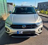 Volkswagen T-Roc 1.5 TSI OPF DSG MOVE AHK 2. Hd. Garantie !