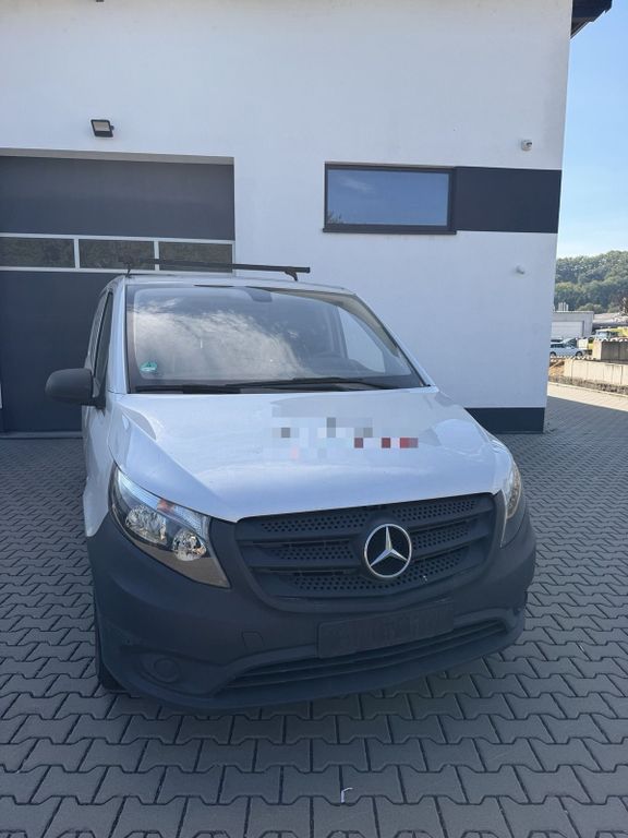 Image of Mercedes-Benz Vito