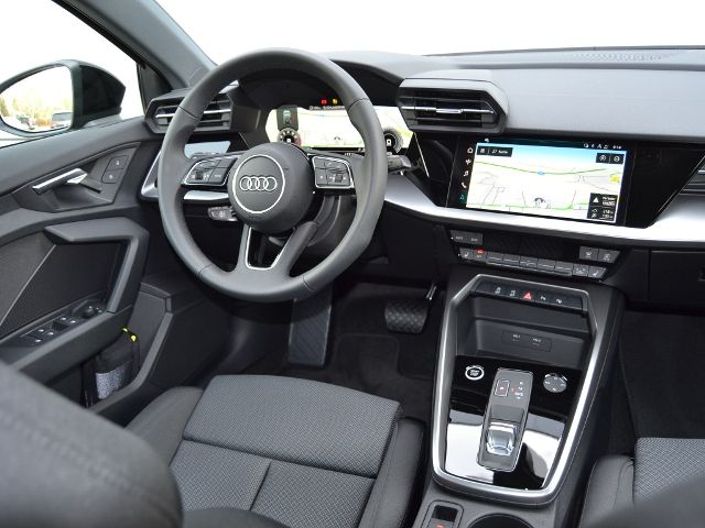A3 Sportback 35 TFSI S-tronic LED/NAVI+SOUND/AVC