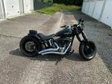 Harley-Davidson FXSTC Softtail Custom
