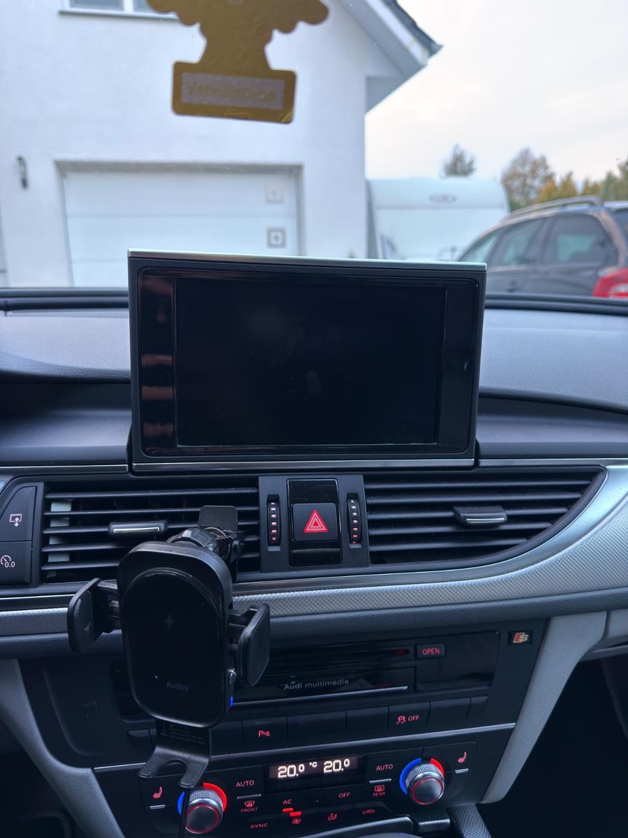 Audi Quattro 2012 — photo 14