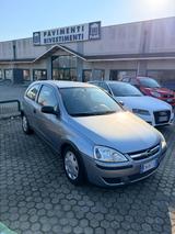 Opel Corsa 1.0i 12V cat 3 porte Enjoy - Opel Corsa aus 2005: 1.3