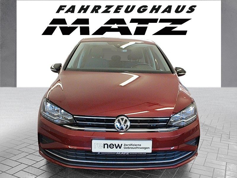 Fahrzeugabbildung Volkswagen Golf Sportsvan 1.0 TSI OPF IQ.DRIVE