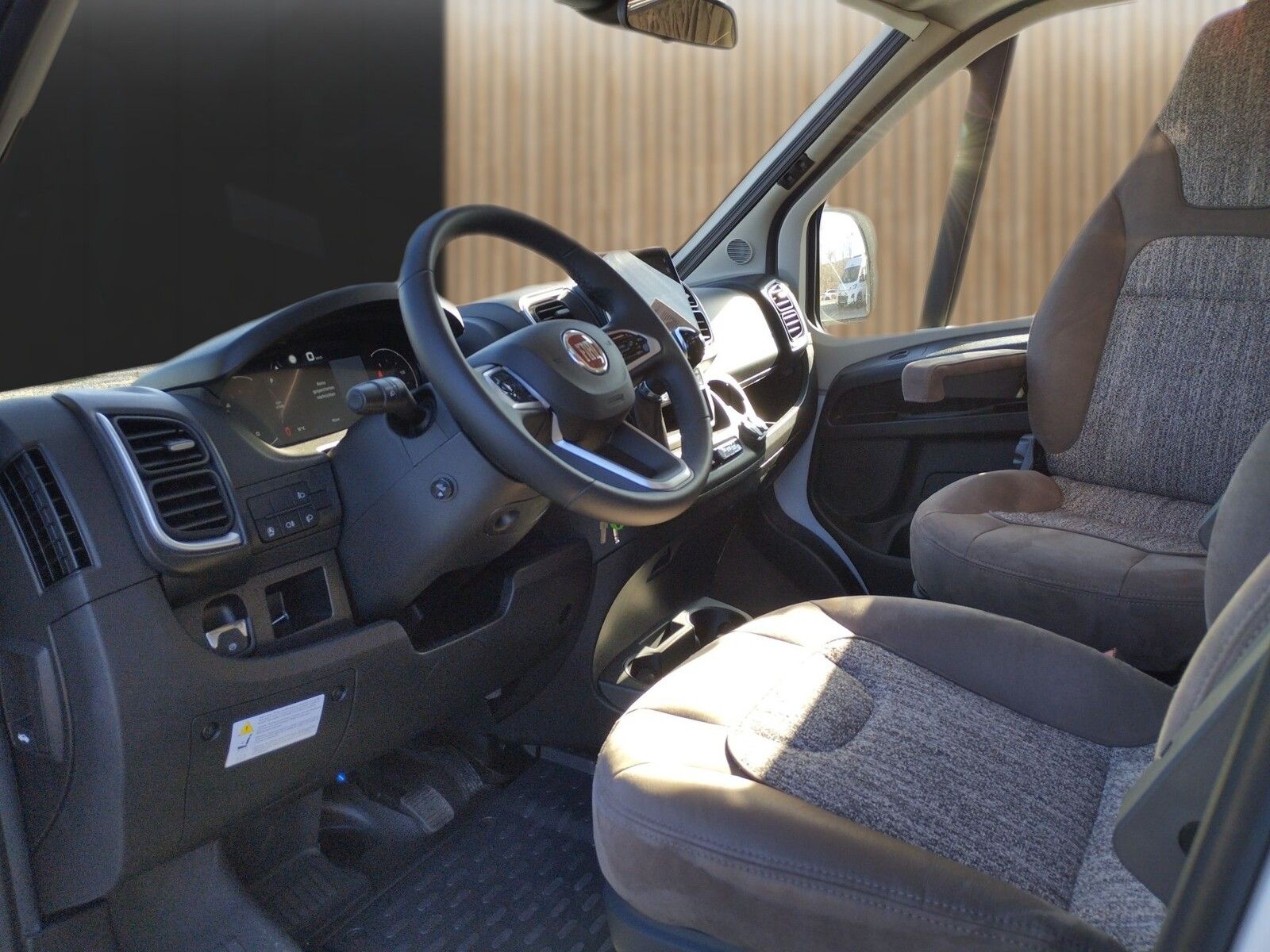 Fahrzeugabbildung Malibu T 460 LE SAT,Solar,Veloslide.Markise