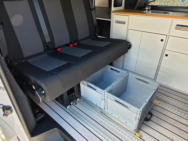 Alpincamper Vivaro Alpincamper | 5 Sitzer | Aufstelldach
