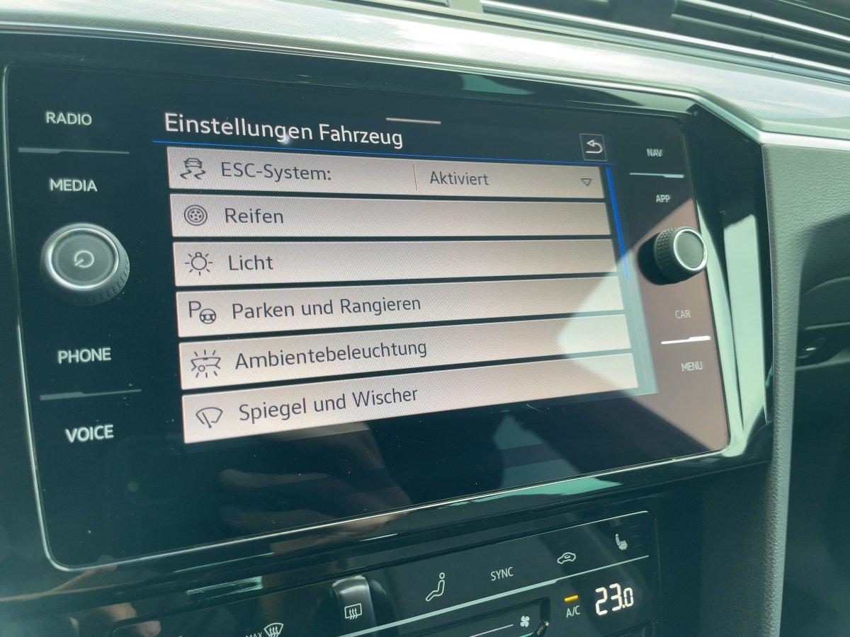 Volkswagen Passat Variant Business 2.0 TDI AHK+ACC+LED+NAVI