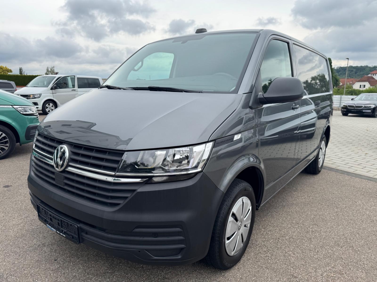 Volkswagen T6.1 Transporter DSG/150PS/Kamera/PDC/AHK