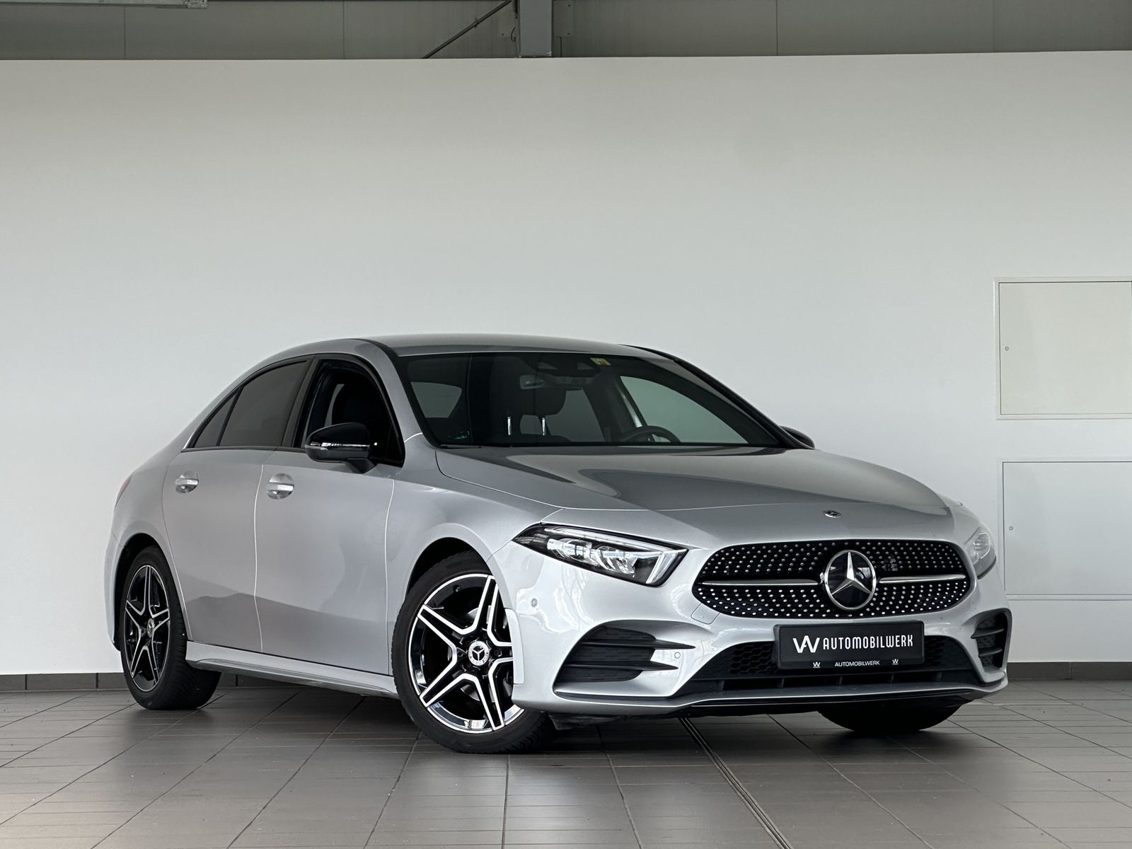 Mercedes-Benz A 200 AMG NIGHT KAMERA LED NAVI SHZ foto 3