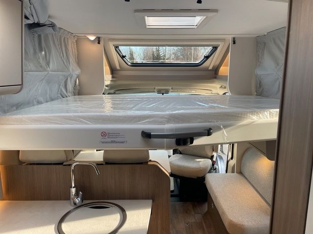 Carado T 448 PRO+ Markise Navi Kamera Smart TV