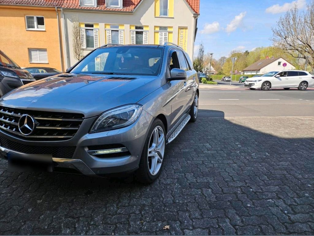 Mercedes-Benz M-Class