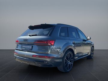 Audi Q7 - 7