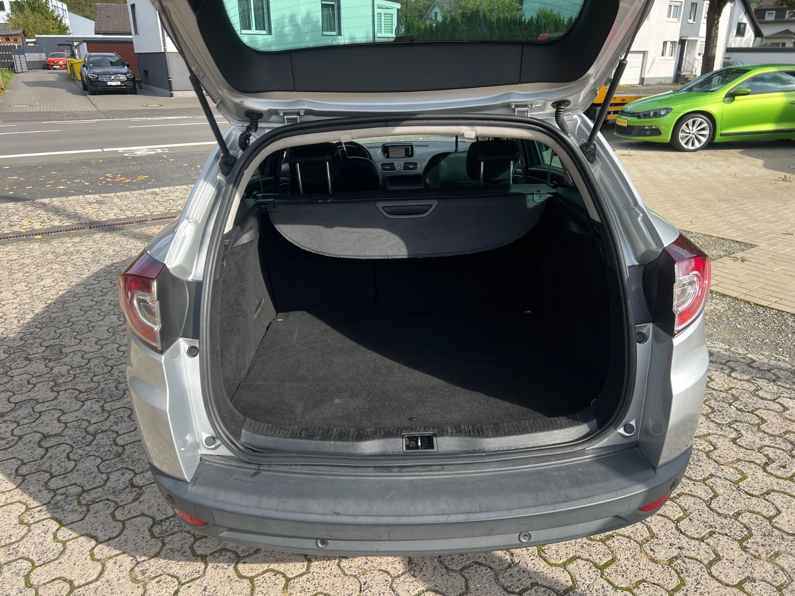 Fahrzeugabbildung Renault Megane III Grandtour BOSE Edition *KAMERA*