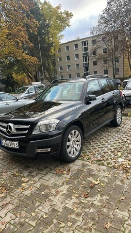 Mercedes-Benz GLK 350 disel,4 Matic, Von Privat.