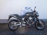 Yamaha MT-01 *RP18*  graphit/carbon - YAMAHA MT 01