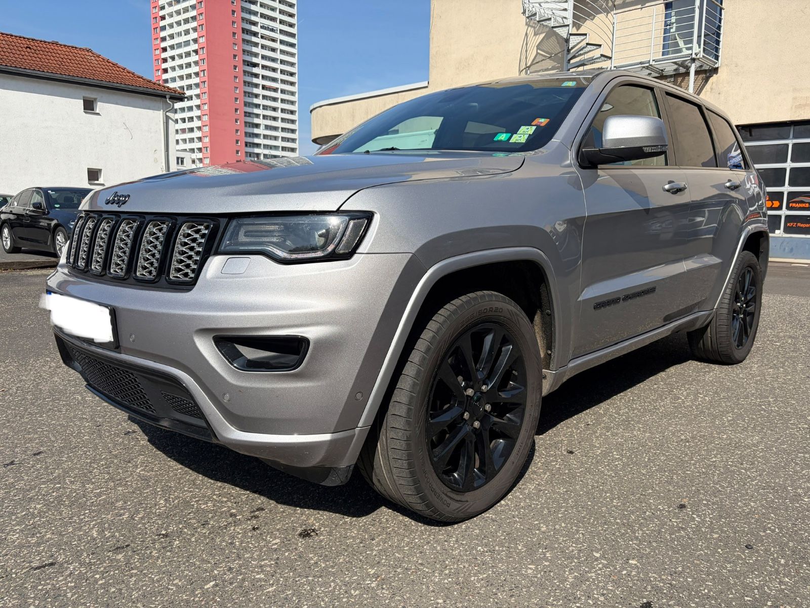 JEEP Grand Cherokee